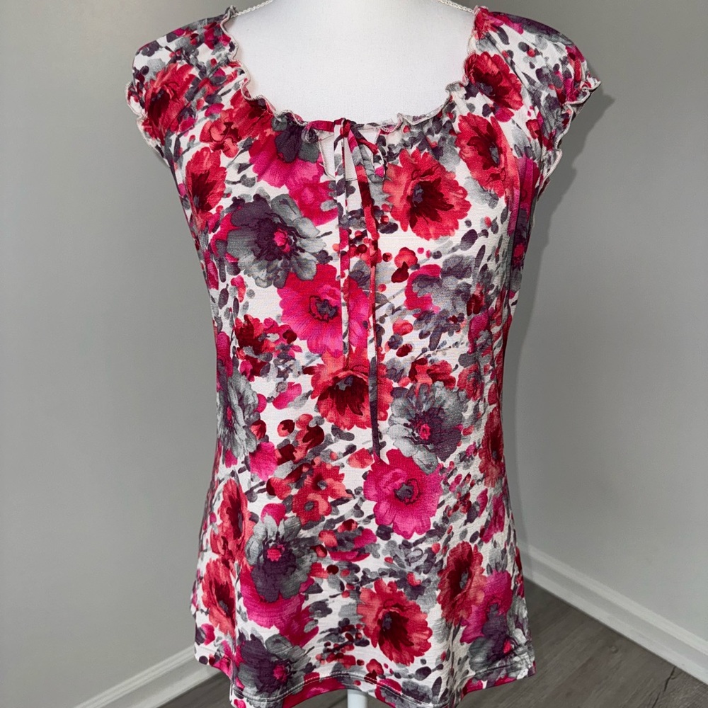 Vintage Very Important Pieces Pink Floral Ruffle Cap Sleeve Top Women’s Y2K‎